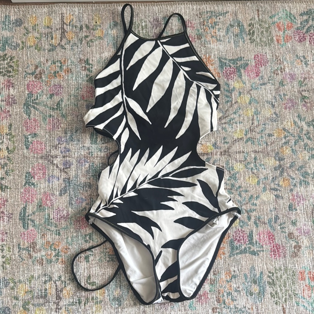 Aerie Strapy Black and White One-Piece Swimsuit